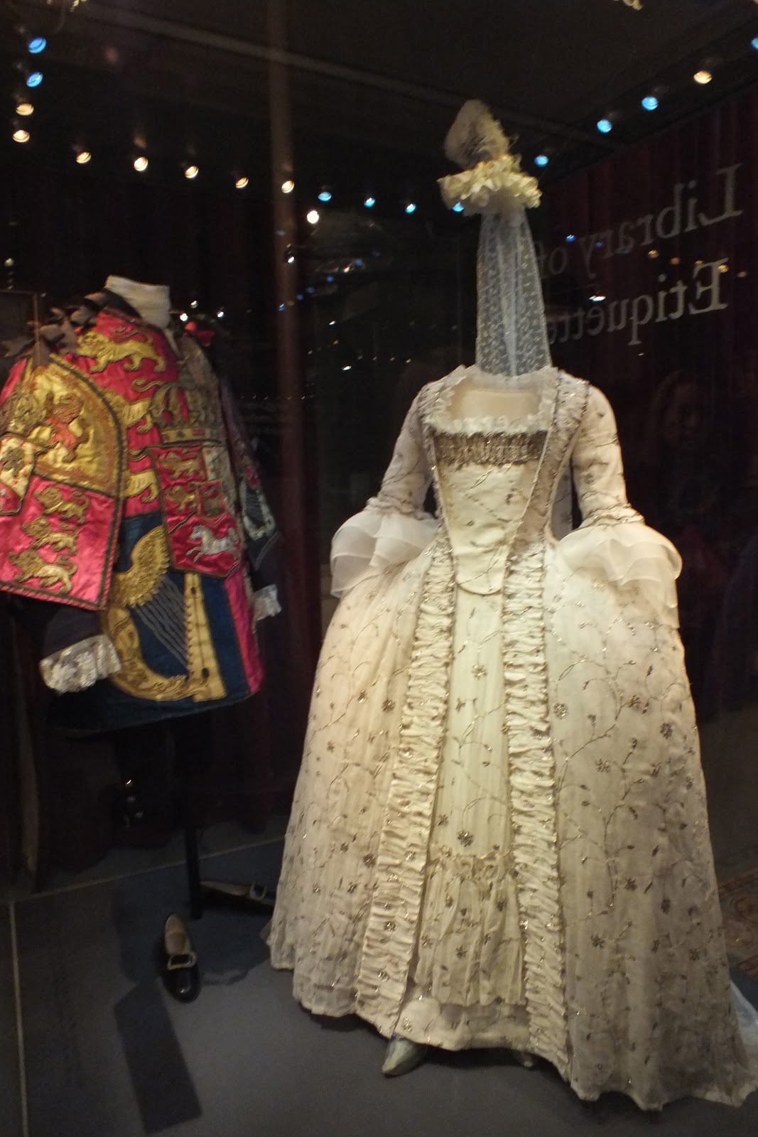 queen charlotte wedding dress