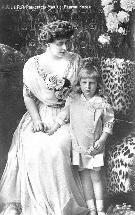 ca. 1908 (based on age of child) Marie and Nicholas