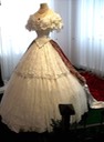 Dress belonging to Sisi From pinterest.com/adelepanciera/reali/ 