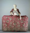 1740-1745 British court mantua (Victoria and Albert Museum)