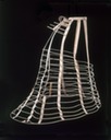 1868 Cage crinoline (Victoria & Albert Museum - London UK)