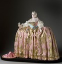 Empress Elizabeth George Stuart figurine
