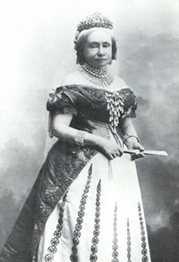 Grand Duchess Sophie of Saxe-Weimar, née Netherlands in full dress Wm