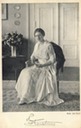 Victoria Luise seated photo