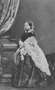 1861 Victoria with lace shawl carte de visite